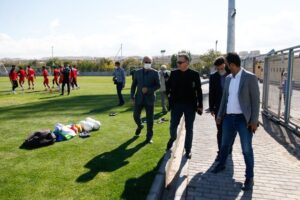 انصراف از تیم داری شگرد نخ نمای زنوزی در مواقع بحرانی 2 زنوزی و تراکتور