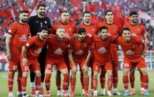 فقط ۷ پله تا قهرمانی مانده است فقط ۷ پله تا قهرمانی مانده است
