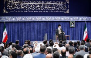 حج تنها فریضه با شکل، ظاهر و ترکیب صد در صد سیاسی است حج تنها فریضه با شکل، ظاهر و ترکیب صد در صد سیاسی است
