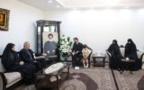دیدار پزشکیان با خانواده امام جمعه فقید تبریز و سرتیم حفاظت شهید رئیسی
