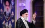 آغاز مراسم اولین سالگرد شهدای خدمت با حضور حضرت آیت الله خامنه‌ای