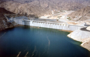 ۸۰ درصد حجم ذخیره سد نهند خالی است