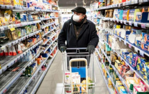 مطالبه‌گری اقتصادی مردم را نادیده نگیریم