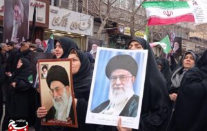 چرا جمهوری اسلامی هر دفعه می تواند بلند شود 