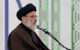 همراهی و اتحاد مردم بصیر خط بطلان همه تهدیدات است