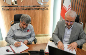 تفاهمنامه همکاری یک همتی شهرداری کرج و تراکتورسازی ایران برای تأمین ناوگان خدمات شهری تفاهمنامه همکاری یک همتی شهرداری کرج و تراکتورسازی ایران برای تأمین ناوگان خدمات شهری