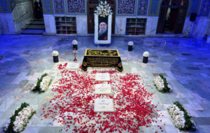 سیدعلی خامنه‌ای بالاخره به پناهگاه رفت